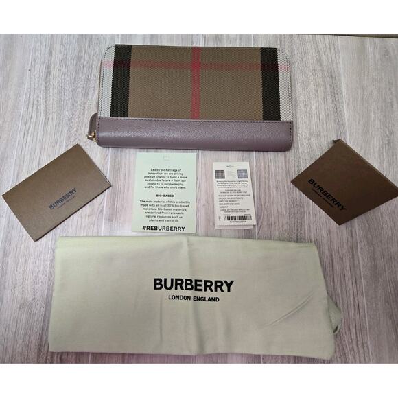 Authentic Burberry Check Large Zip Around Wallet - Grey Mink - MSRP $630 NWT - Picture 1 of 5